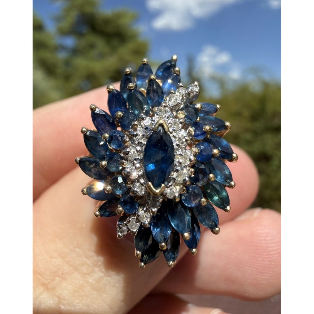 Vintage 10k Solid Gold Sarburst Cluster Marquise Blue Sapphire Ring - Size 6.25